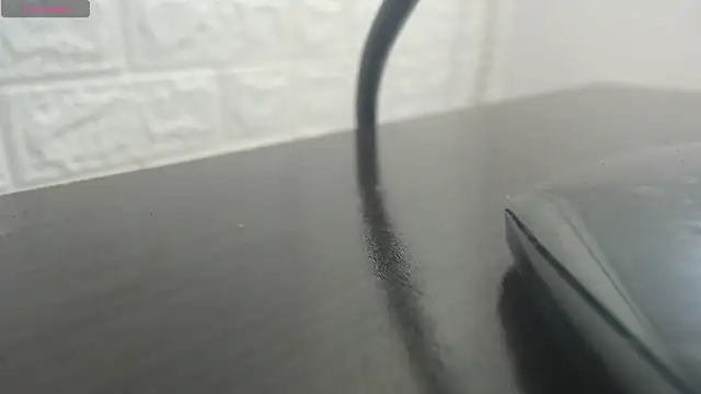 nei girl online show from 11-18-25, 11:24