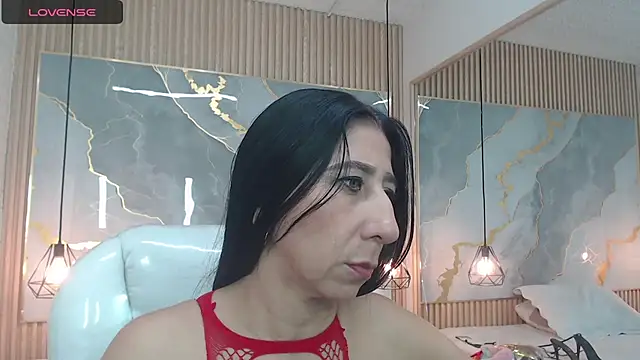 nei girl online show from 10-28-25, 11:31