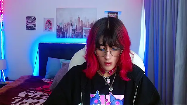 goth minerva online show from 11-30-25, 01:34