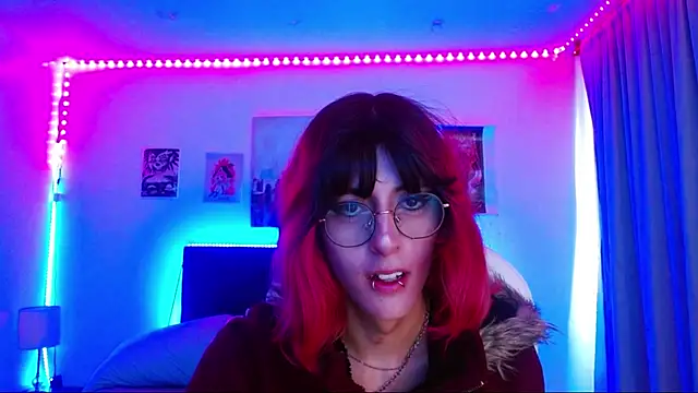 goth minerva online show from 12-04-25, 01:21