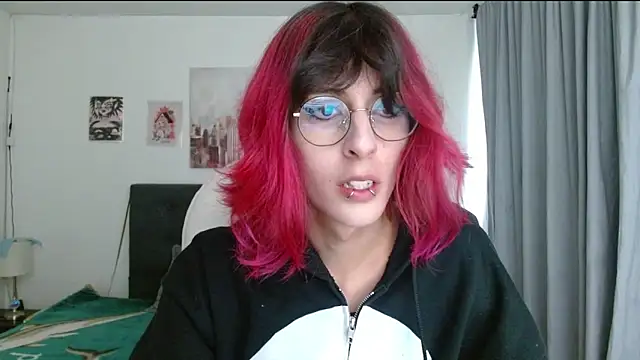 goth minerva online show from 11-26-25, 01:22