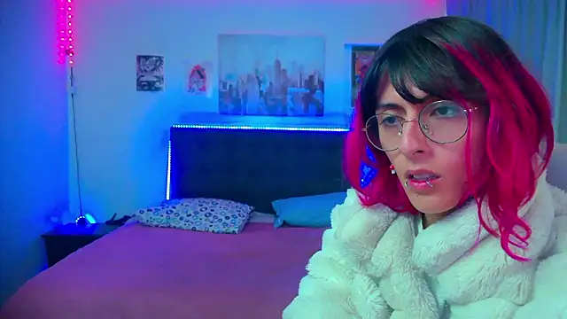 goth minerva online show from 02-17-26, 01:52