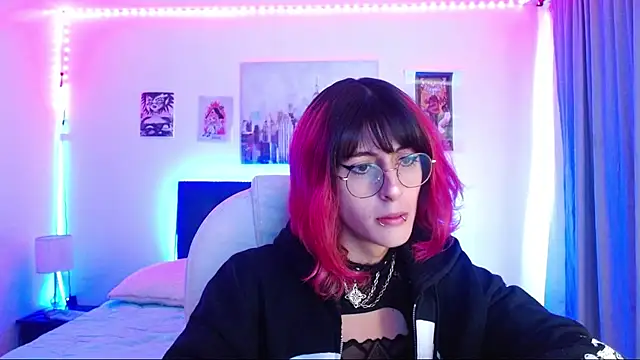 goth minerva online show from 12-05-25, 01:32