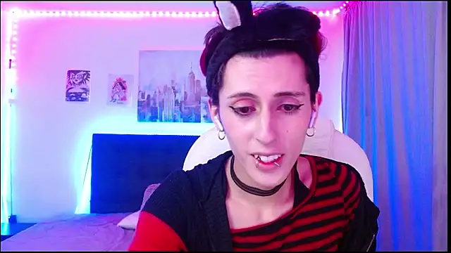 goth minerva online show from 01-08-26, 01:28