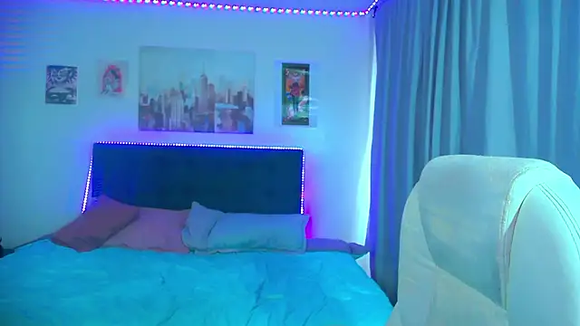 goth minerva online show from 04-08-26, 01:34