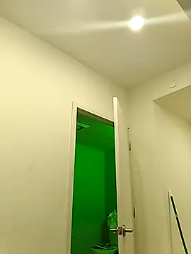 ItsBarbieBitcxxxx69 online show from 03-06-26, 03:45