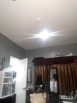 ItsBarbieBitcxxxx69 online show from 12-15-25, 04:02