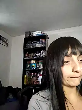 KARINNA  RAVEN online show from 12-21-25, 09:04