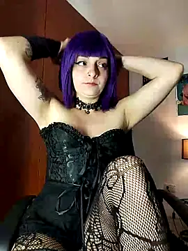 Snapshot of KARINNA__RAVEN chatting on 09-11-25, 05:02 KARINNA RAVEN online show from 09-11-25, 05:02