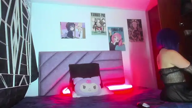 KARINNA  RAVEN online show from 11-28-25, 12:33