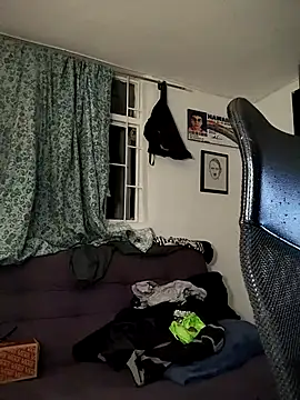 KARINNA  RAVEN online show from 02-05-26, 11:55