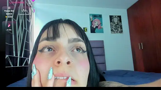 KARINNA  RAVEN online show from 06-18-26, 09:20