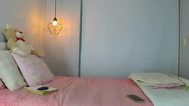 Snapshot of Tiana_Paez1 chatting on 02-23-26, 05:41 Tiana Paez1 online show from 02-23-26, 05:41