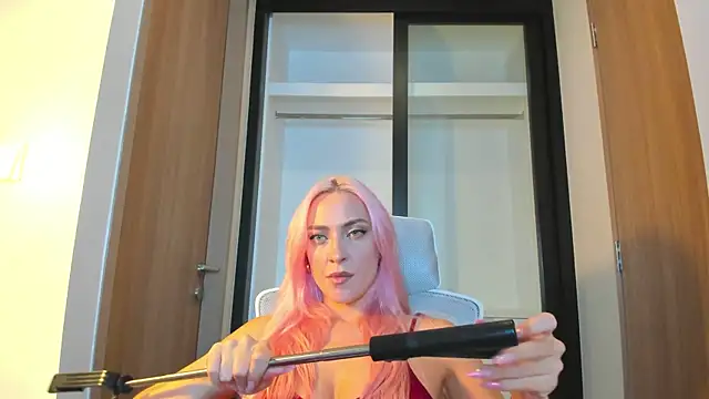  Miss Valentina  online show from 01-18-26, 03:26