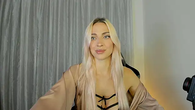  Miss Valentina  online show from 04-07-26, 04:20