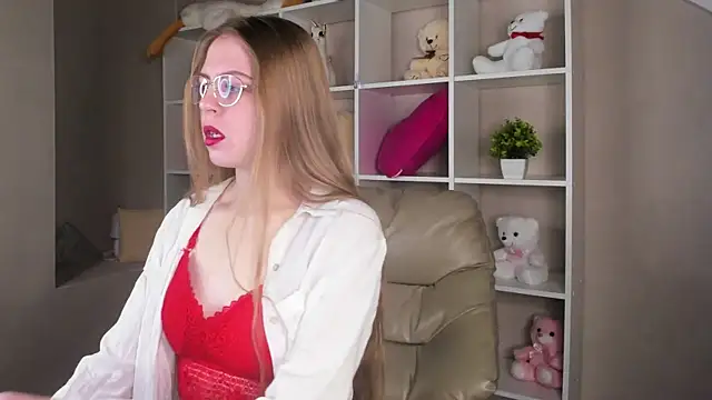 Joann Shermann online show from 10-30-25, 01:15