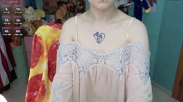 Manuela unicorn online show from 11-16-25, 08:02