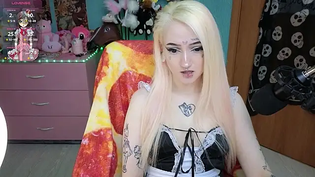 Manuela unicorn online show from 03-06-26, 08:37