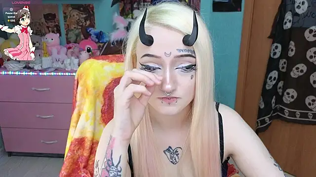 Manuela unicorn online show from 03-13-26, 08:14