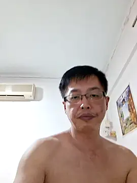 Snapshot of akumasian chatting on 06-27-26, 12:33 akumasian online show from 06-27-26, 12:33