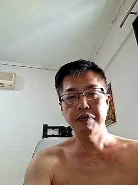 Snapshot of akumasian chatting on 06-23-26, 01:14 akumasian online show from 06-23-26, 01:14
