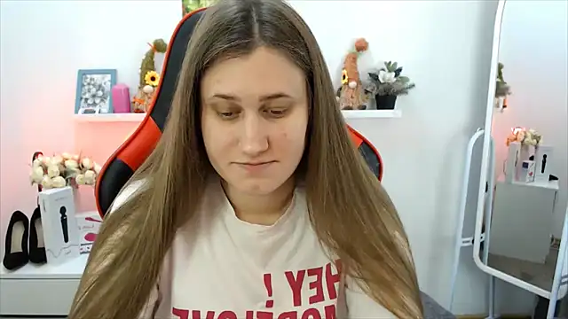 Lucky Lana online show from 02-05-26, 03:24