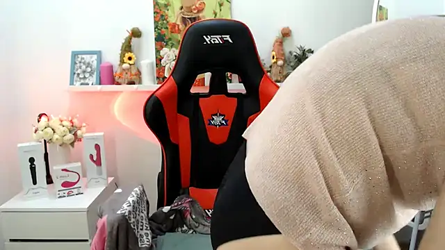 Lucky Lana online show from 04-15-26, 02:39