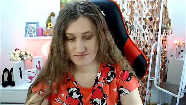 Lucky Lana online show from 02-14-26, 04:02