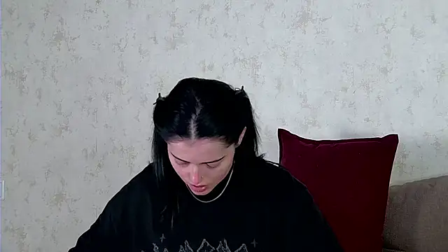 AshleyD  online show from 05-10-26, 02:08