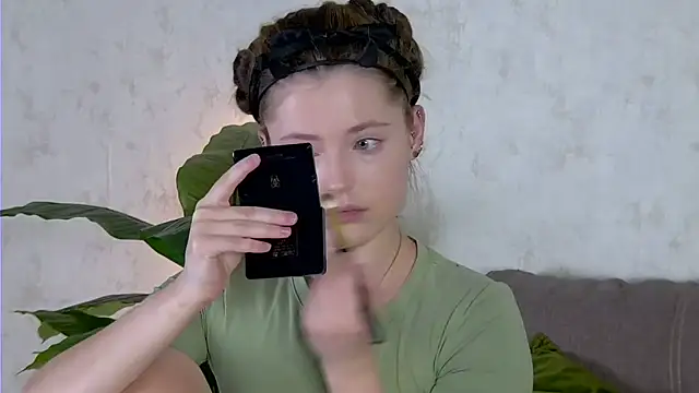 AshleyD  online show from 11-12-25, 01:26