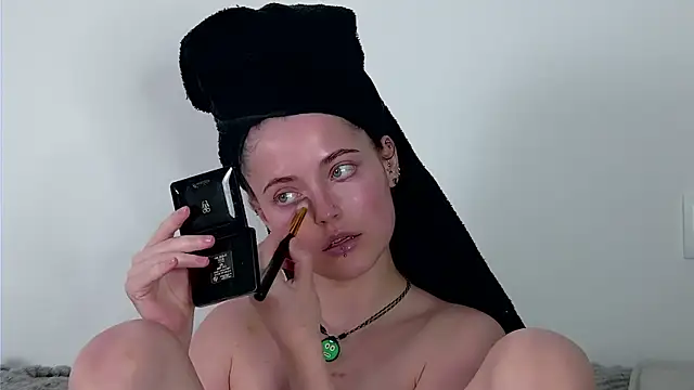 Snapshot of AshleyD_ chatting on 07-17-26, 02:36 AshleyD online show from 07-17-26, 02:36