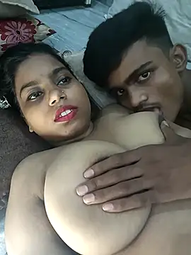 Snapshot of Mis_jay chatting on 09-17-25, 07:38 Mis jay online show from 09-17-25, 07:38