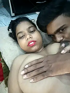 Snapshot of Mis_jay chatting on 09-27-25, 08:37 Mis jay online show from 09-27-25, 08:37