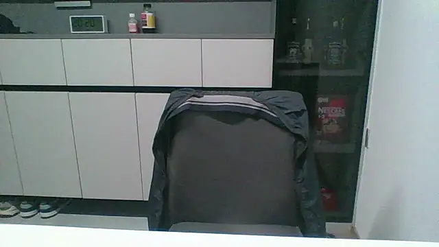 nole china7 online show from 12-17-25, 12:21