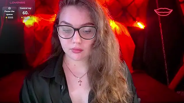 LuxSopphia online show from 11-08-25, 08:34