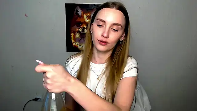 Doll Angelina online show from 05-28-26, 06:10