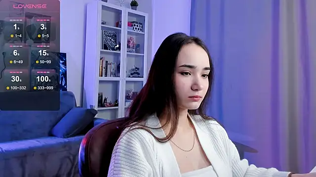 Lillllos online show from 12-22-25, 04:23