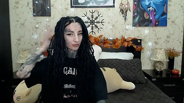 Velvetbat online show from 10-28-25, 07:51