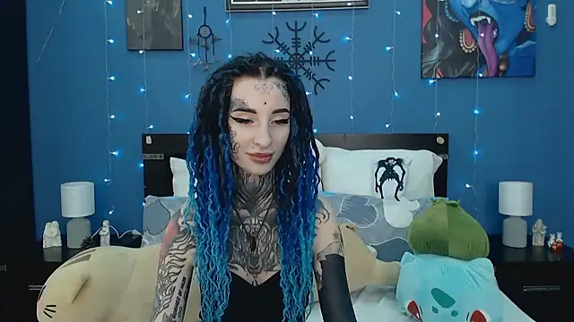 Velvetbat online show from 03-28-26, 07:09