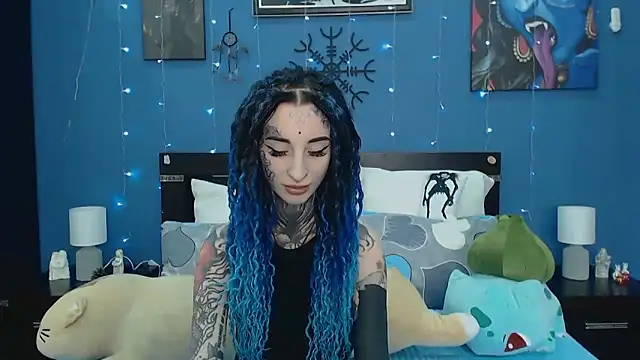 Velvetbat online show from 03-27-26, 07:06