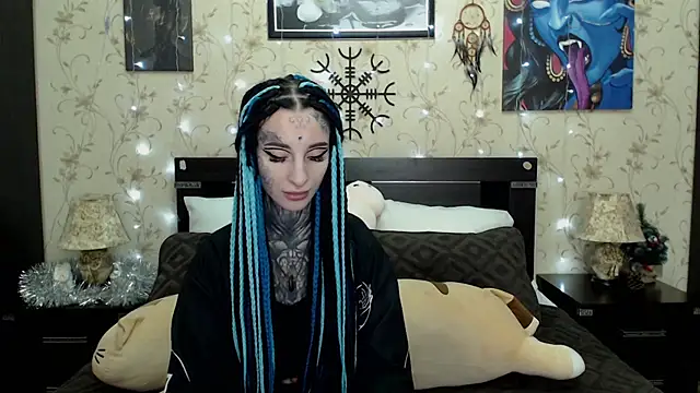 Velvetbat online show from 12-16-25, 06:50