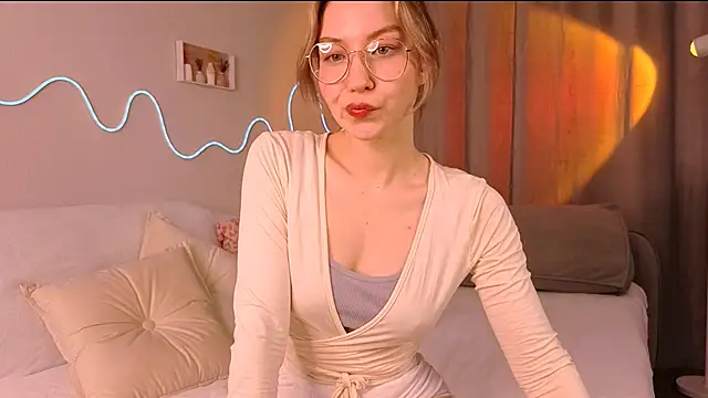 Lilo Sims online show from 09-24-25, 09:16