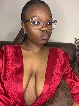 YummyMelanin117 online show from 06-19-26, 12:05