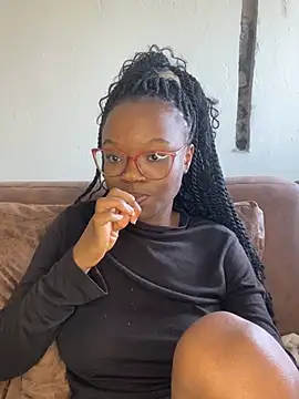 YummyMelanin117 online show from 02-11-26, 08:58