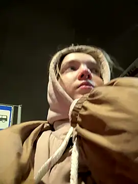 bambi lu online show from 11-20-25, 05:02