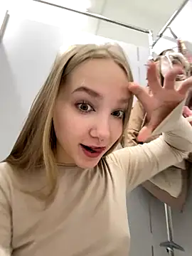 bambi lu online show from 11-09-25, 06:12