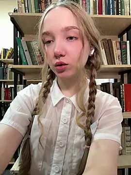 bambi lu online show from 05-19-26, 04:36