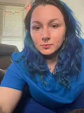 oliviahazee online show from 05-07-26, 07:28