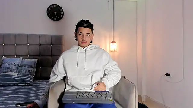 samxx muscle online show from 01-08-26, 01:28