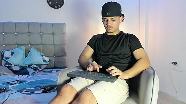 samxx muscle online show from 09-21-25, 04:12